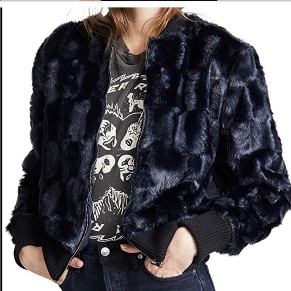 cupcakes & cashmere Jackets & Blazers - Navy Blue Faux Fur Jacket
